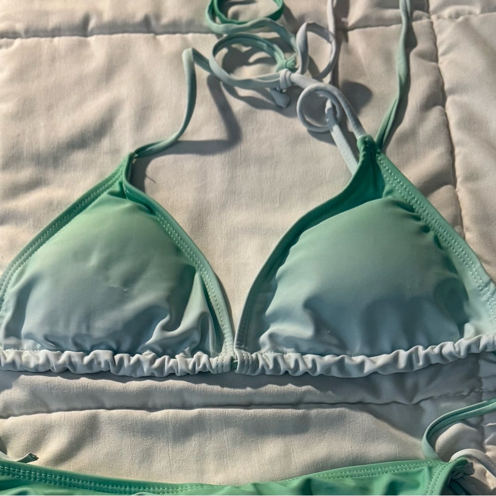 String Bikini in the color Mint Ombré ( size large )